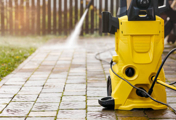Best Oil and Grease Removal from Surfaces in Coon Rapids, MN